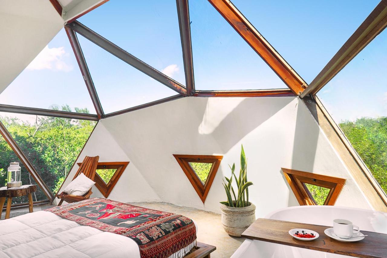 Mamasan Treehouses & Cabins Тулум Екстер'єр фото