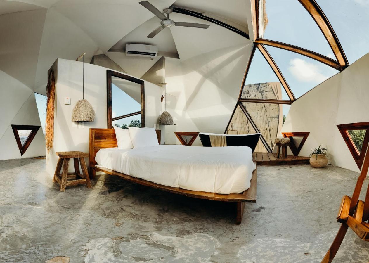 Mamasan Treehouses & Cabins Тулум Екстер'єр фото