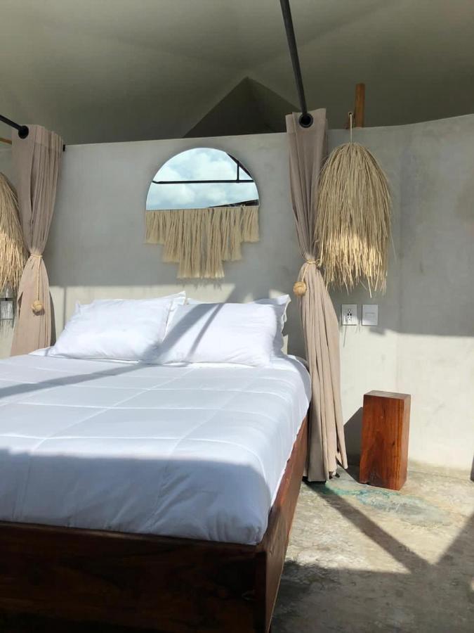 Mamasan Treehouses & Cabins Тулум Екстер'єр фото