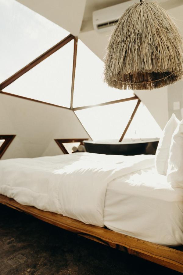 Mamasan Treehouses & Cabins Тулум Екстер'єр фото