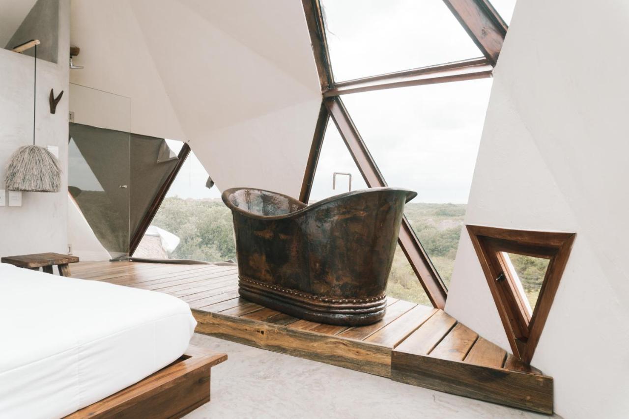 Mamasan Treehouses & Cabins Тулум Екстер'єр фото