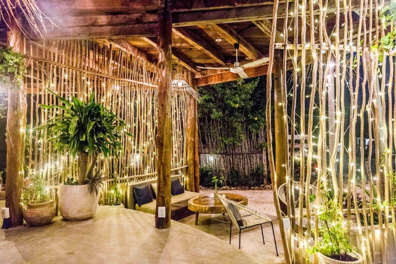 Mamasan Treehouses & Cabins Тулум Екстер'єр фото