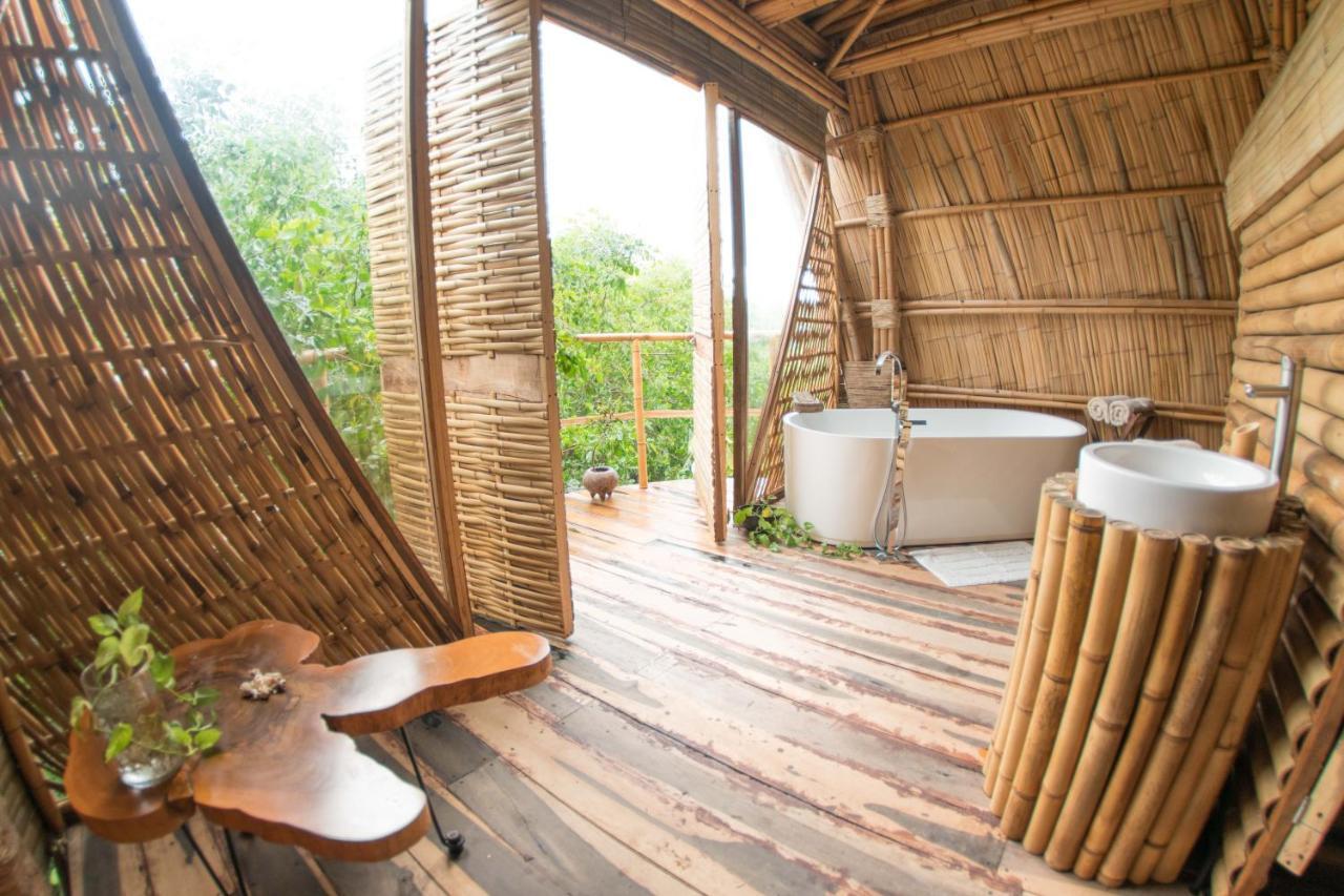 Mamasan Treehouses & Cabins Тулум Екстер'єр фото